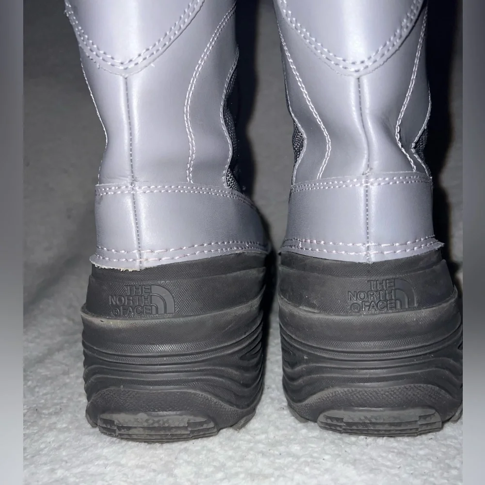 The North Face Women Alpenglow Winter Boots | Size 7 | Purple | Grey |